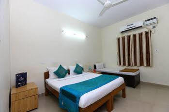 Capital O 10546 Parkway Inn Chennai Exterior photo